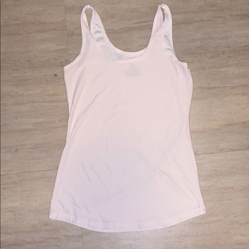 Tank/undershirt.